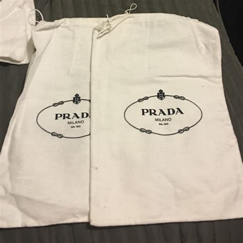 prada didnt come with dust bag|Prada bag inside.